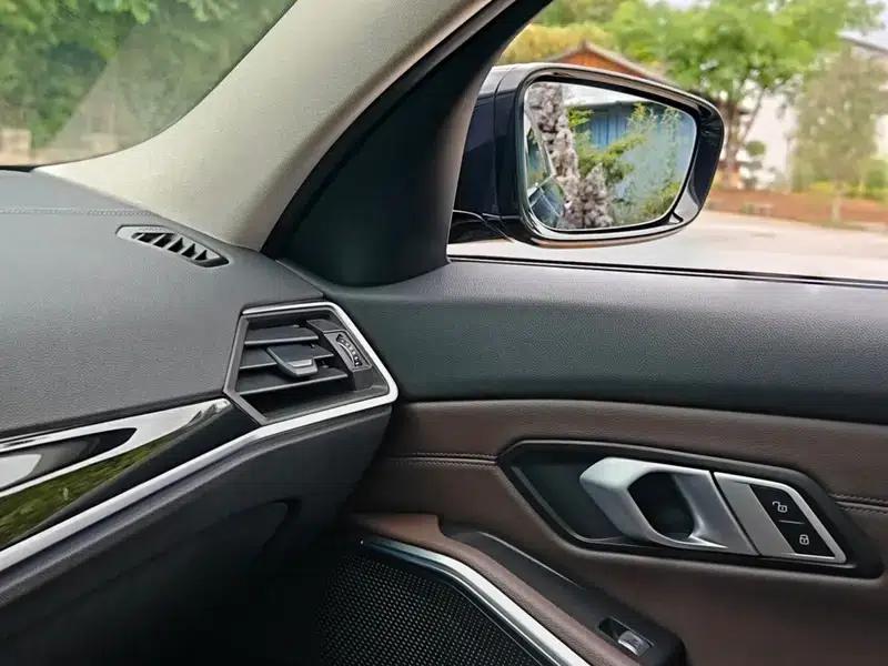 BMW i3 2022 eDrive35L — миниатюра 14