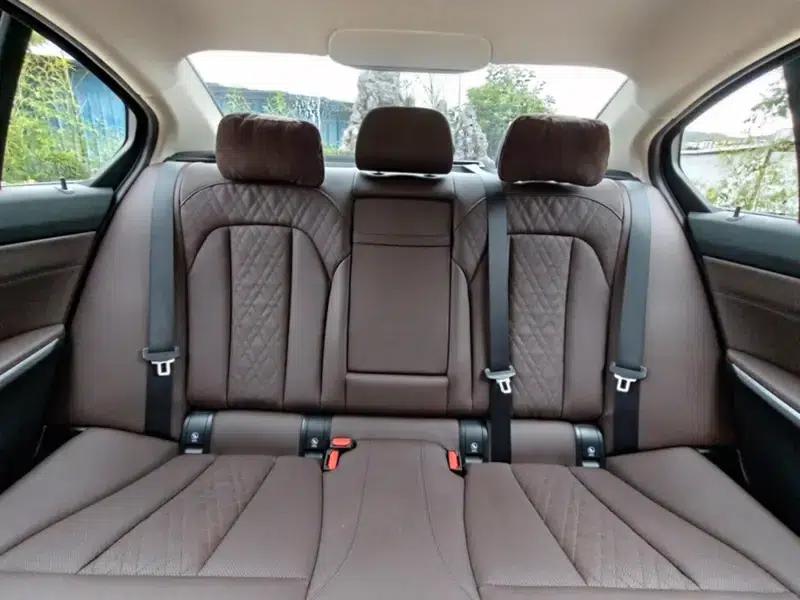 BMW i3 2022 eDrive35L — миниатюра 27