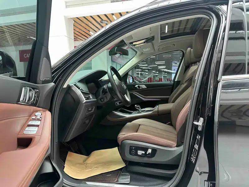 BMW X7 2019 xDrive40i Leading Luxury Package — миниатюра 9