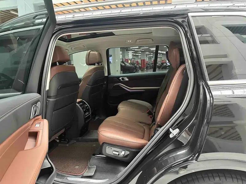 BMW X7 2019 xDrive40i Leading Luxury Package — миниатюра 10