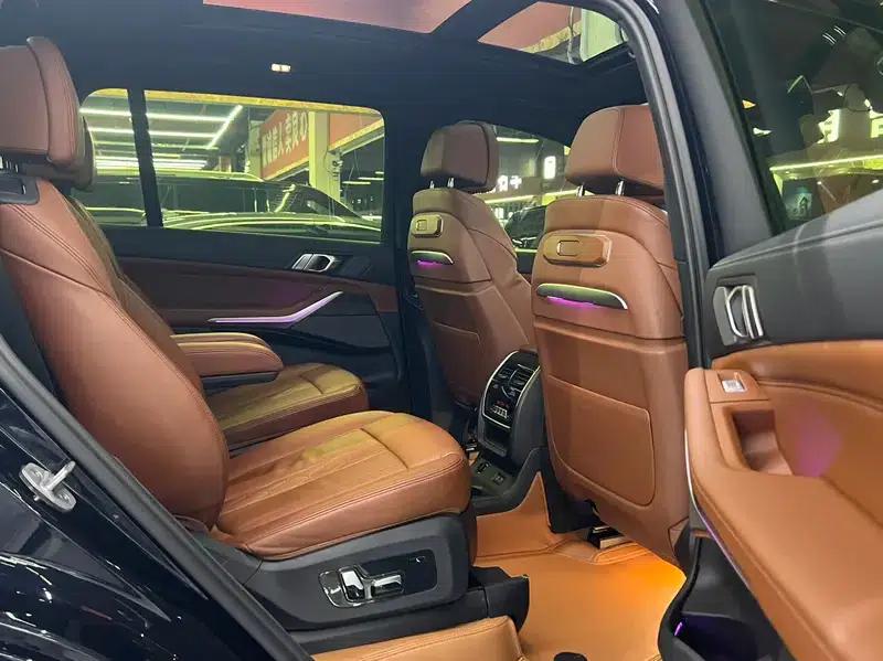 BMW X7 2023 xDrive40i M Sport Package — миниатюра 14