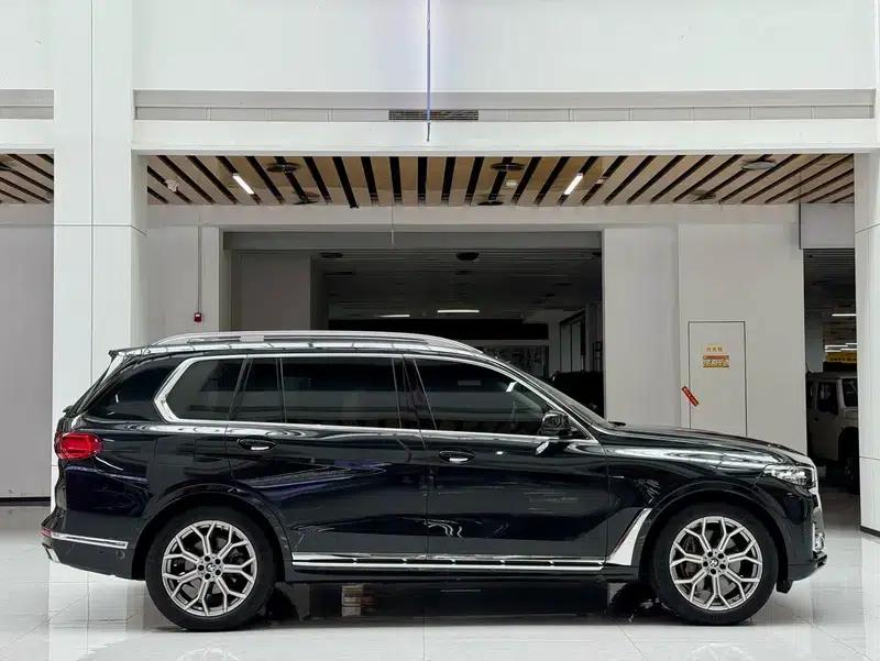 BMW X7 2022 xDrive40i Leading Luxury Package — миниатюра 6