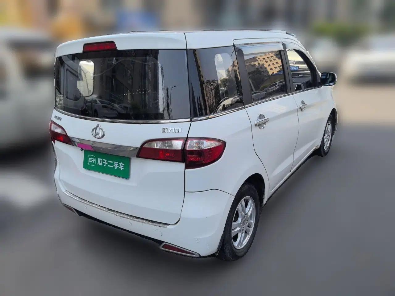 CHANGAN OSHAN Olisway 2013 1.2L Manual Elite Model — миниатюра 6