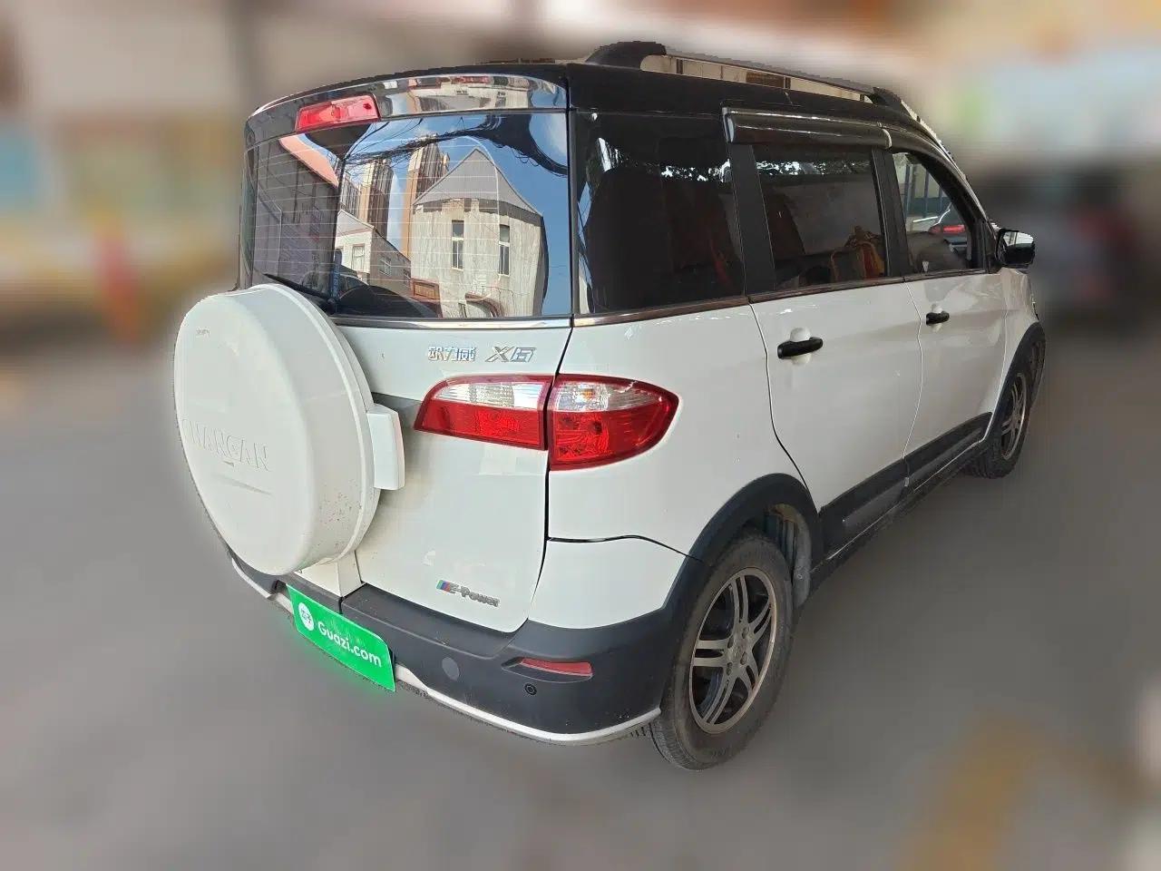 CHANGAN OSHAN Olisway 2015 X6 1.4L Manual Mount Everest Edition — миниатюра 6