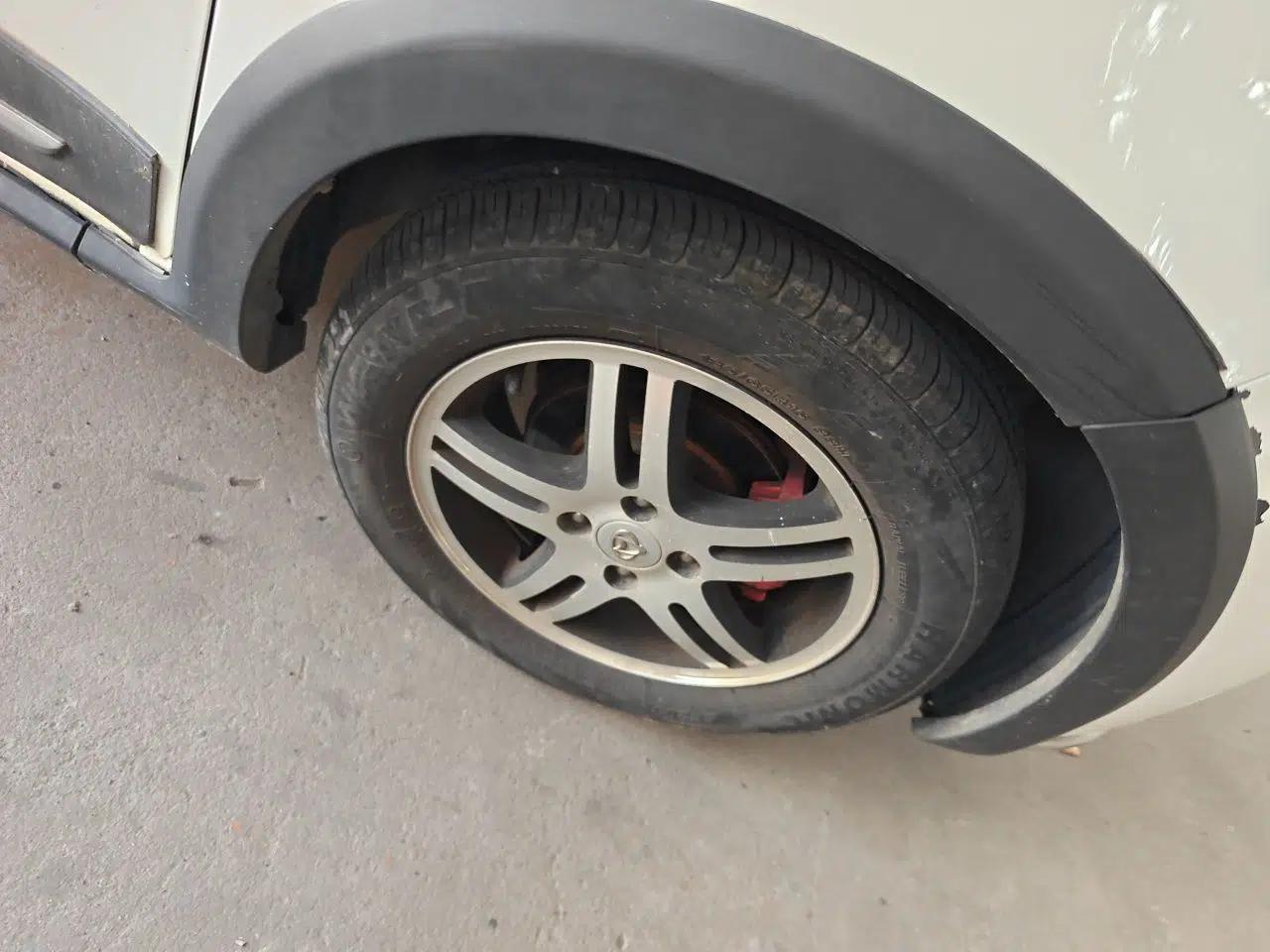 CHANGAN OSHAN Olisway 2015 X6 1.4L Manual Mount Everest Edition — миниатюра 8