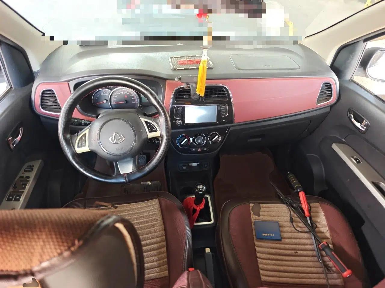 CHANGAN OSHAN Olisway 2015 X6 1.4L Manual Mount Everest Edition — миниатюра 9