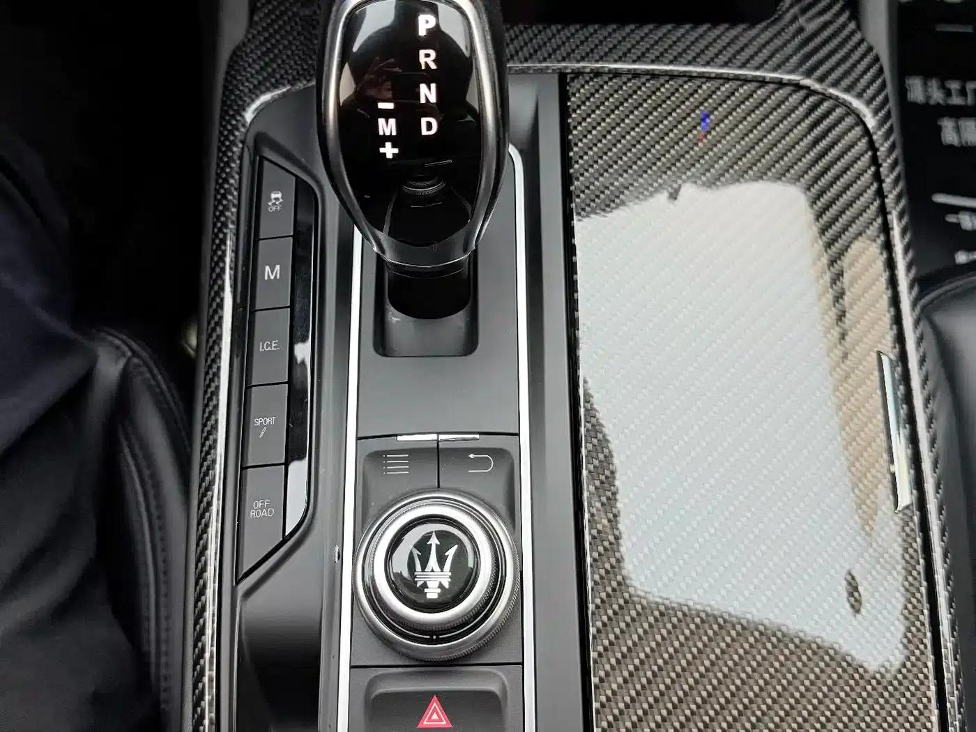 2016 Levante 3.0T Standard Edition — миниатюра 15