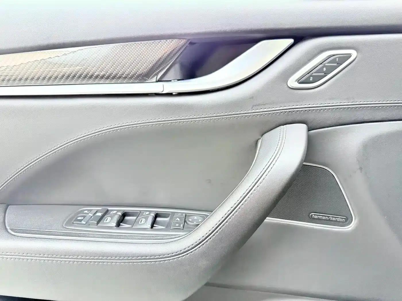 2016 Levante 3.0T Standard Edition — миниатюра 9