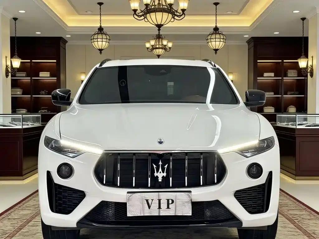 2022 Levante 3.0T Modena — миниатюра 2