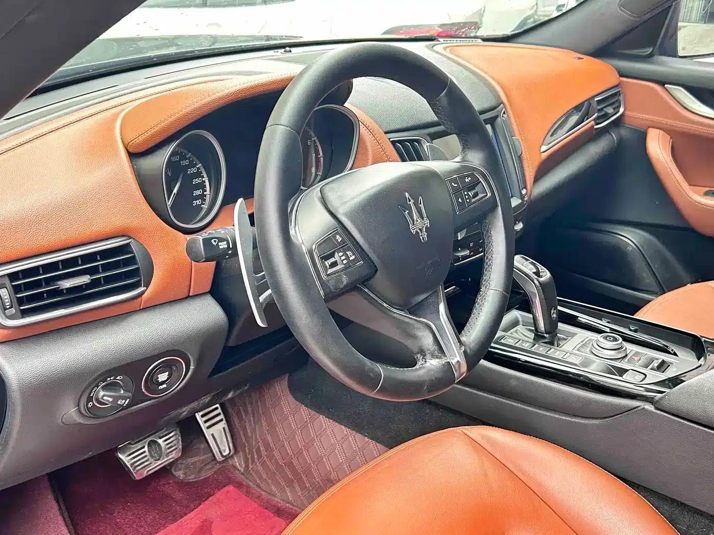 2019 Levante 3.0T Standard Edition (China V Emission Standard) — миниатюра 19