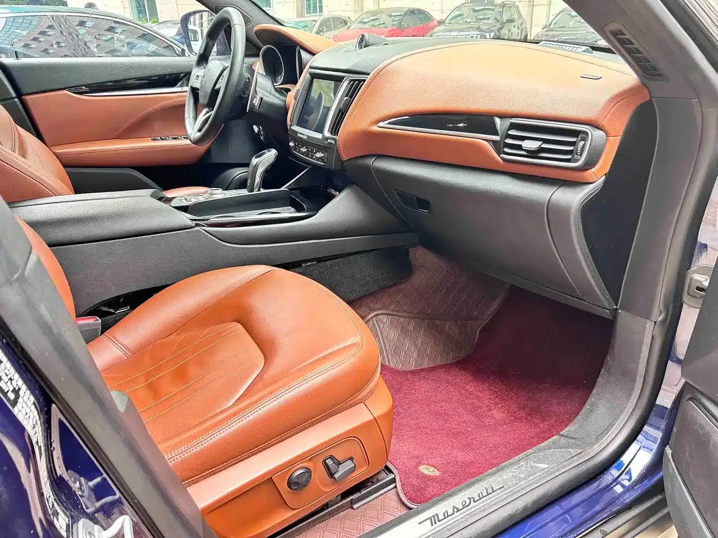 2019 Levante 3.0T Standard Edition (China V Emission Standard) — миниатюра 5