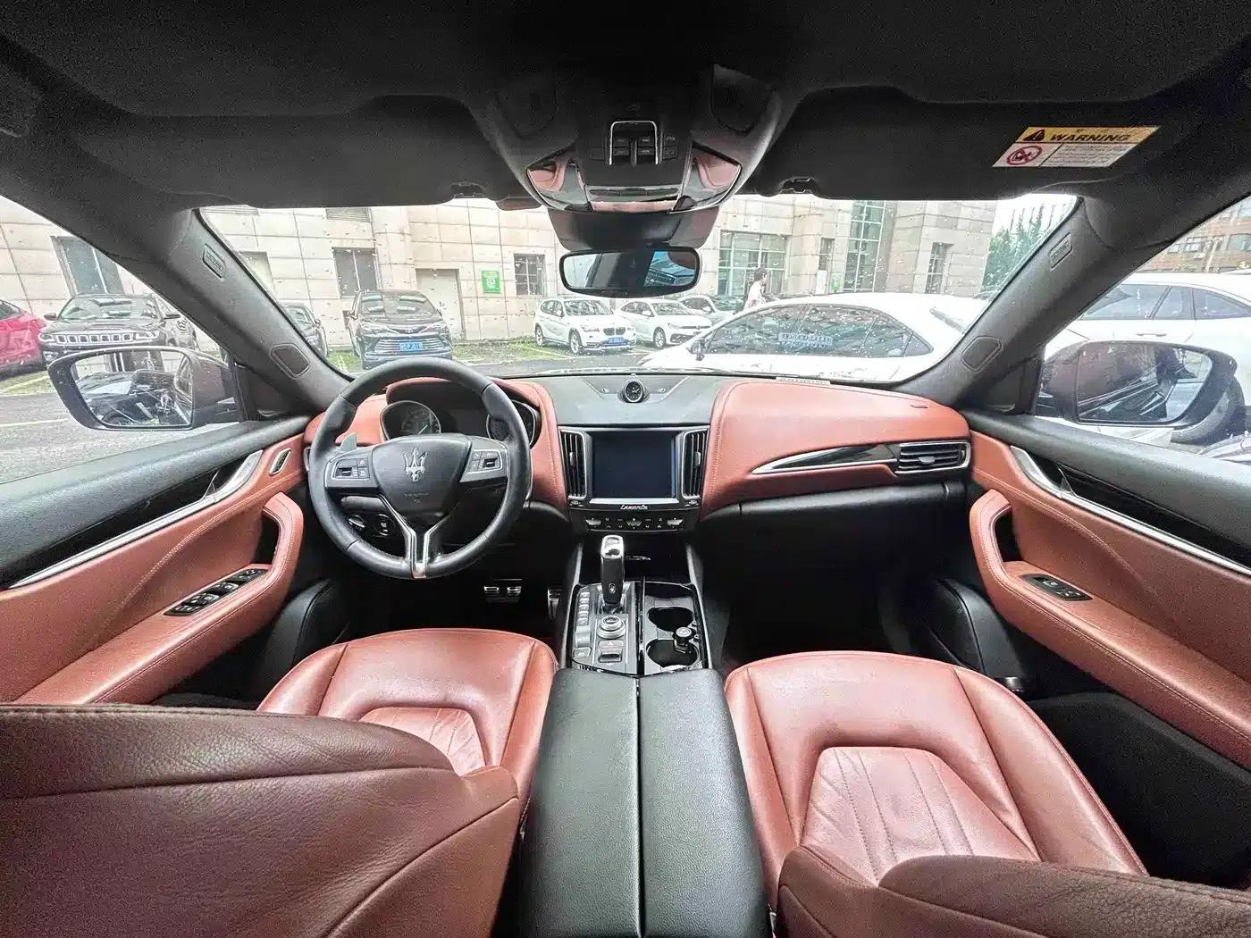 2019 Levante 3.0T Standard Edition (China V Emission Standard) — миниатюра 7