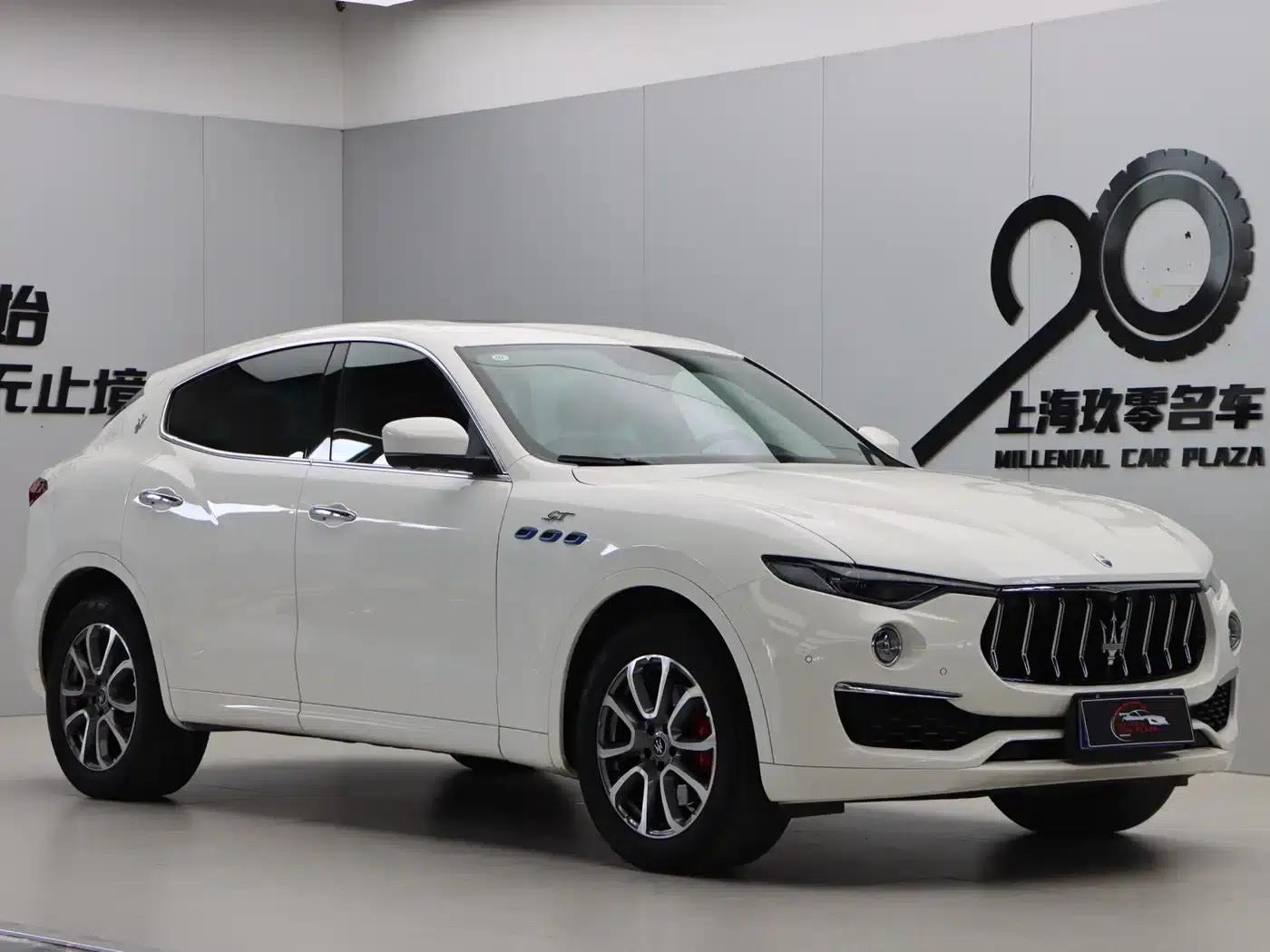 2022 Levante 2.0T GT First Edition — миниатюра 1