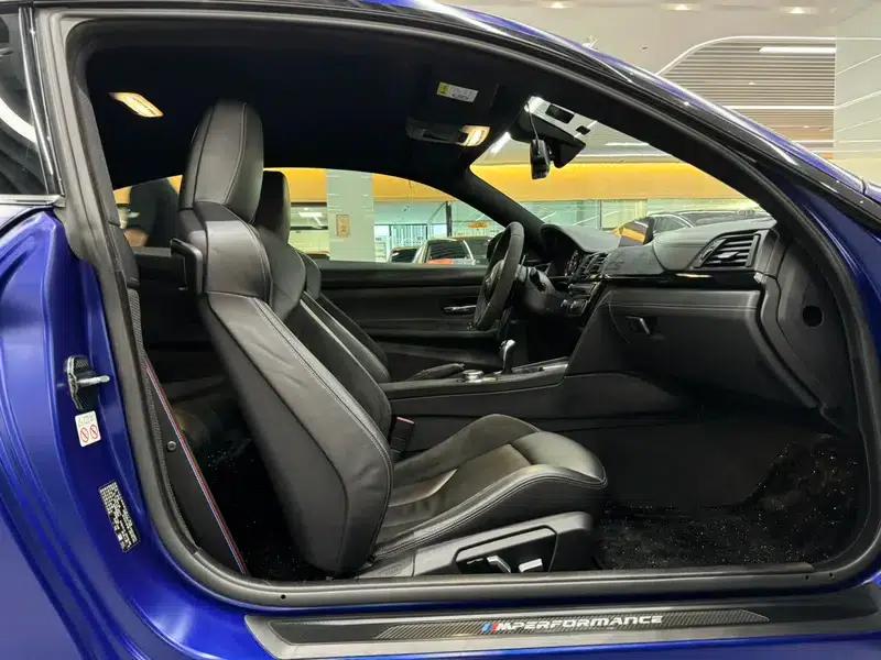 2018 BMW M4 CS — миниатюра 12