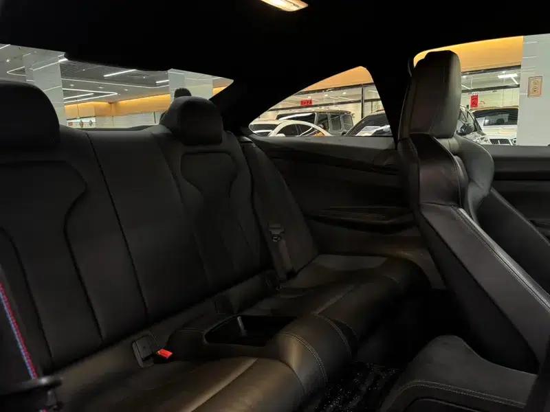 2018 BMW M4 CS — миниатюра 13