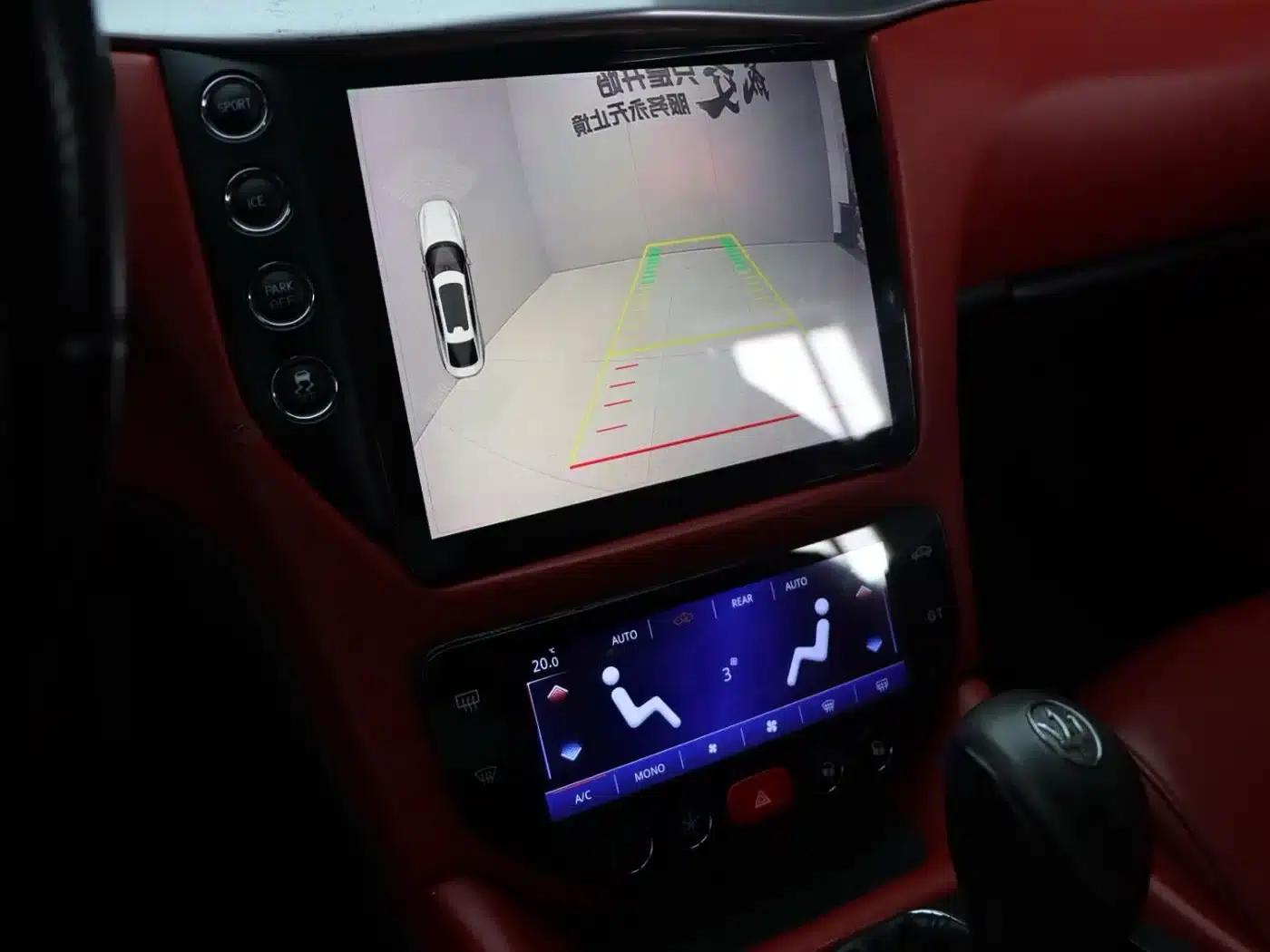 2013 GranTurismo 4.2L Automatic — миниатюра 11