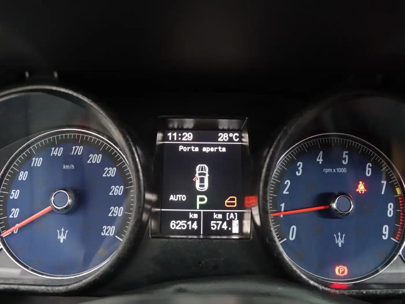 2013 GranTurismo 4.2L Automatic — миниатюра 12