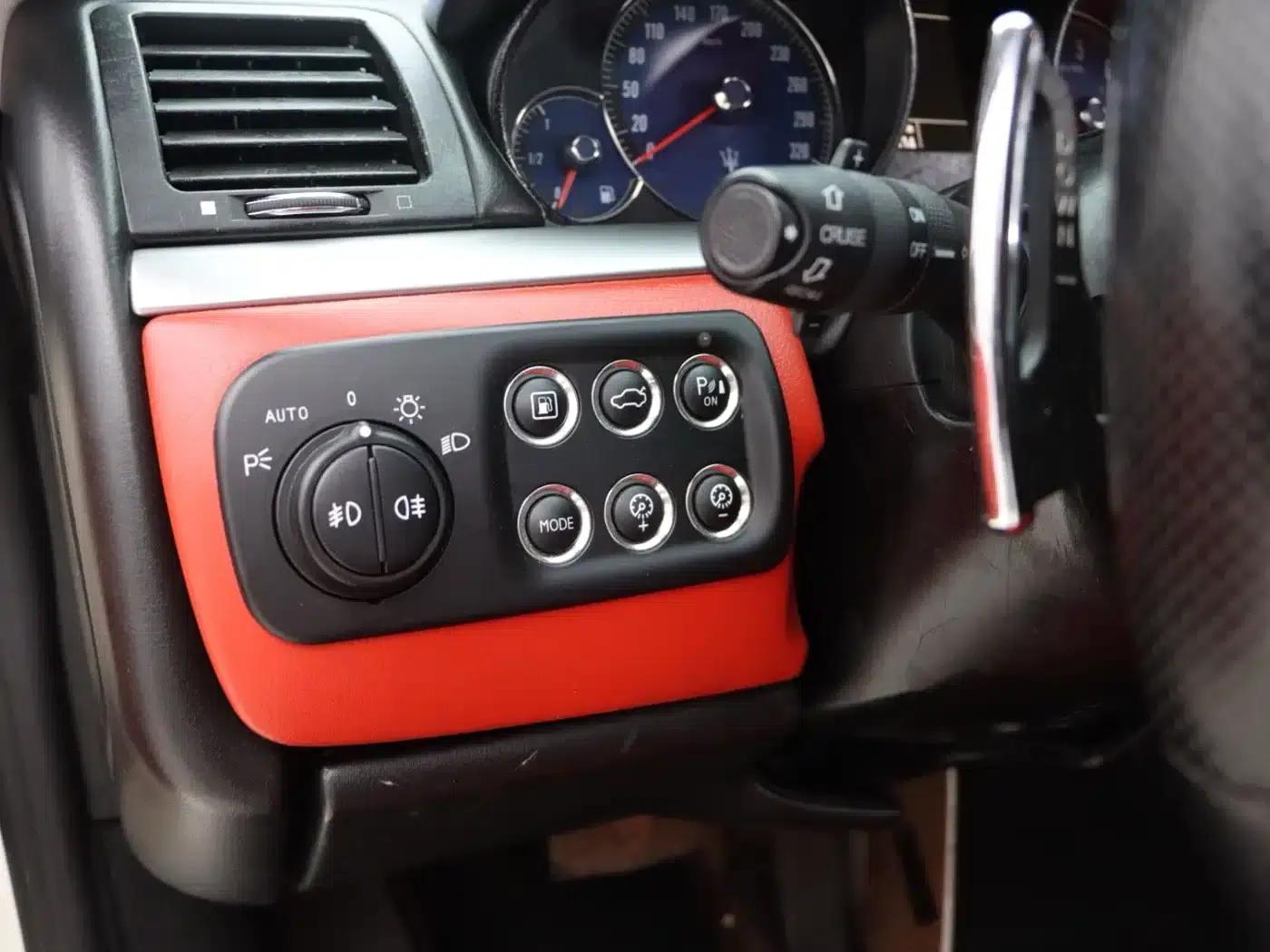 2013 GranTurismo 4.2L Automatic — миниатюра 13
