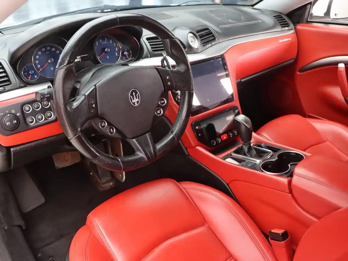 2013 GranTurismo 4.2L Automatic — миниатюра 4