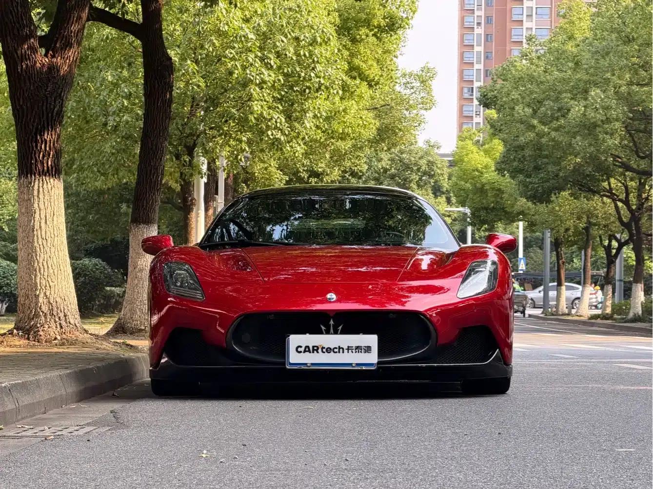 Maserati MC20 2020 3.0T Standard Edition — миниатюра 2