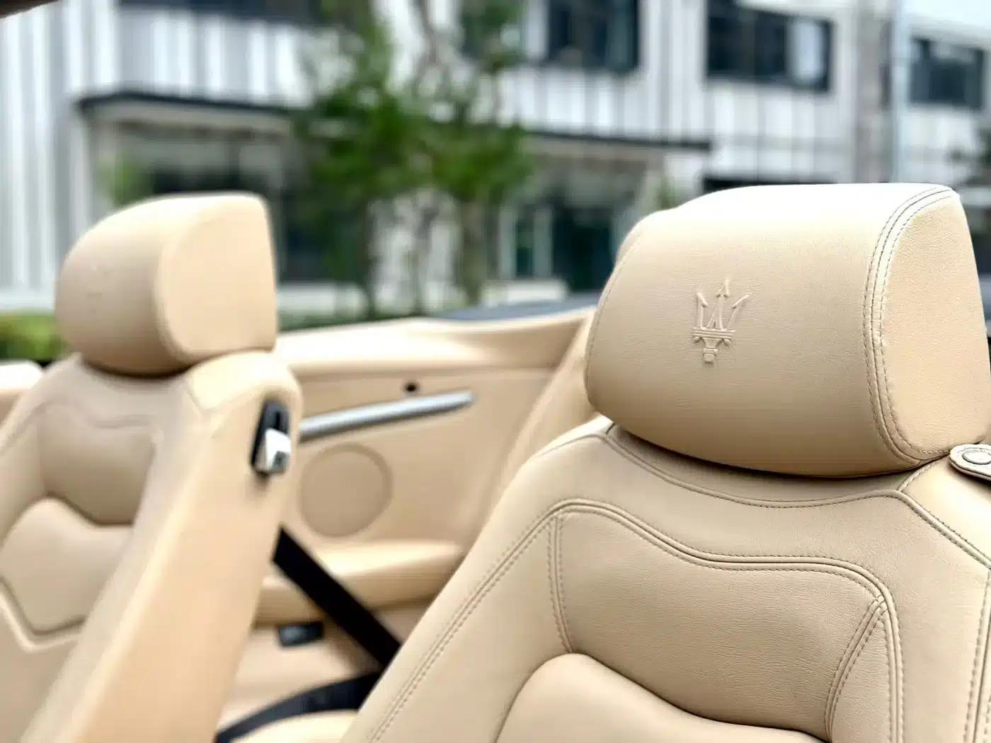 2012 GranCabrio 4.7L Sport — миниатюра 8