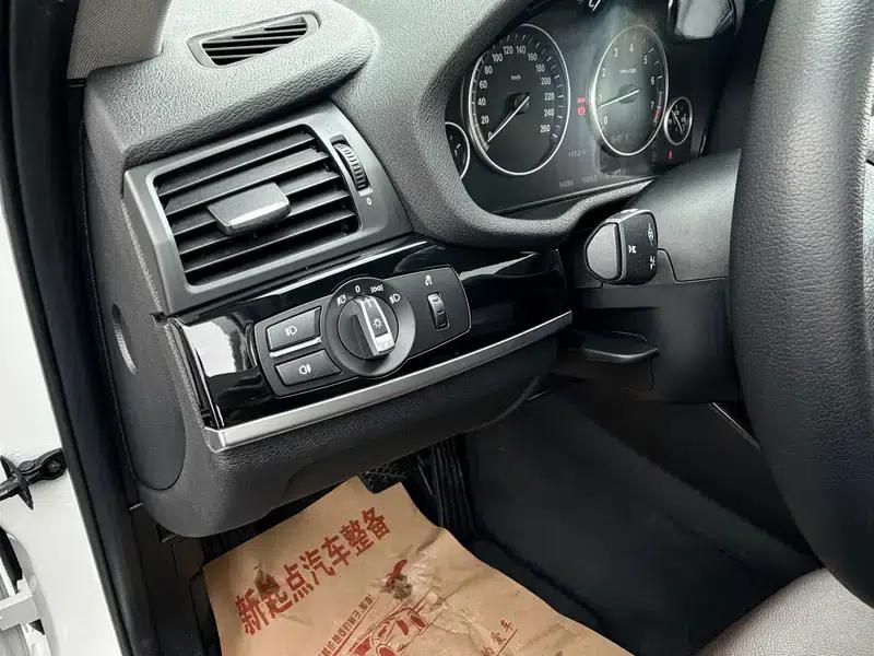 2014 BMW X4 xDrive20i X Design Package — миниатюра 11