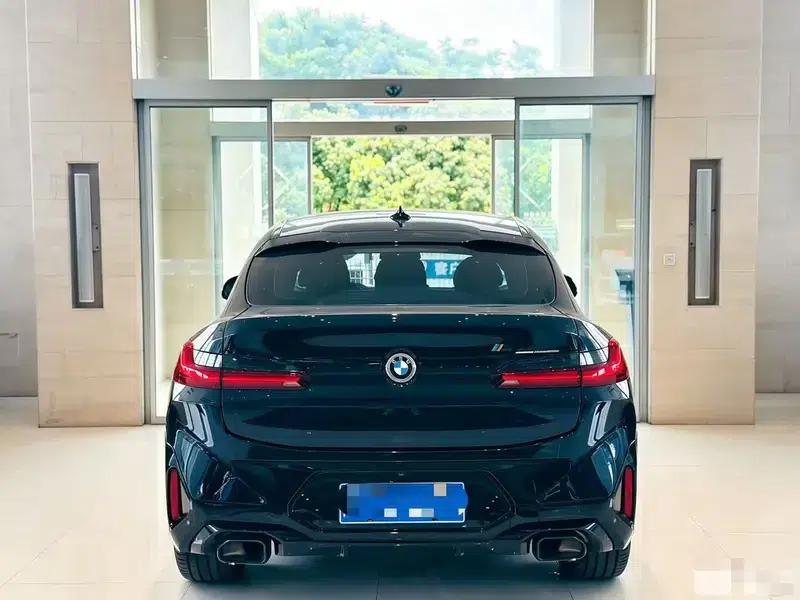 2022 BMW X4 xDrive 25i M Sport Package — миниатюра 4