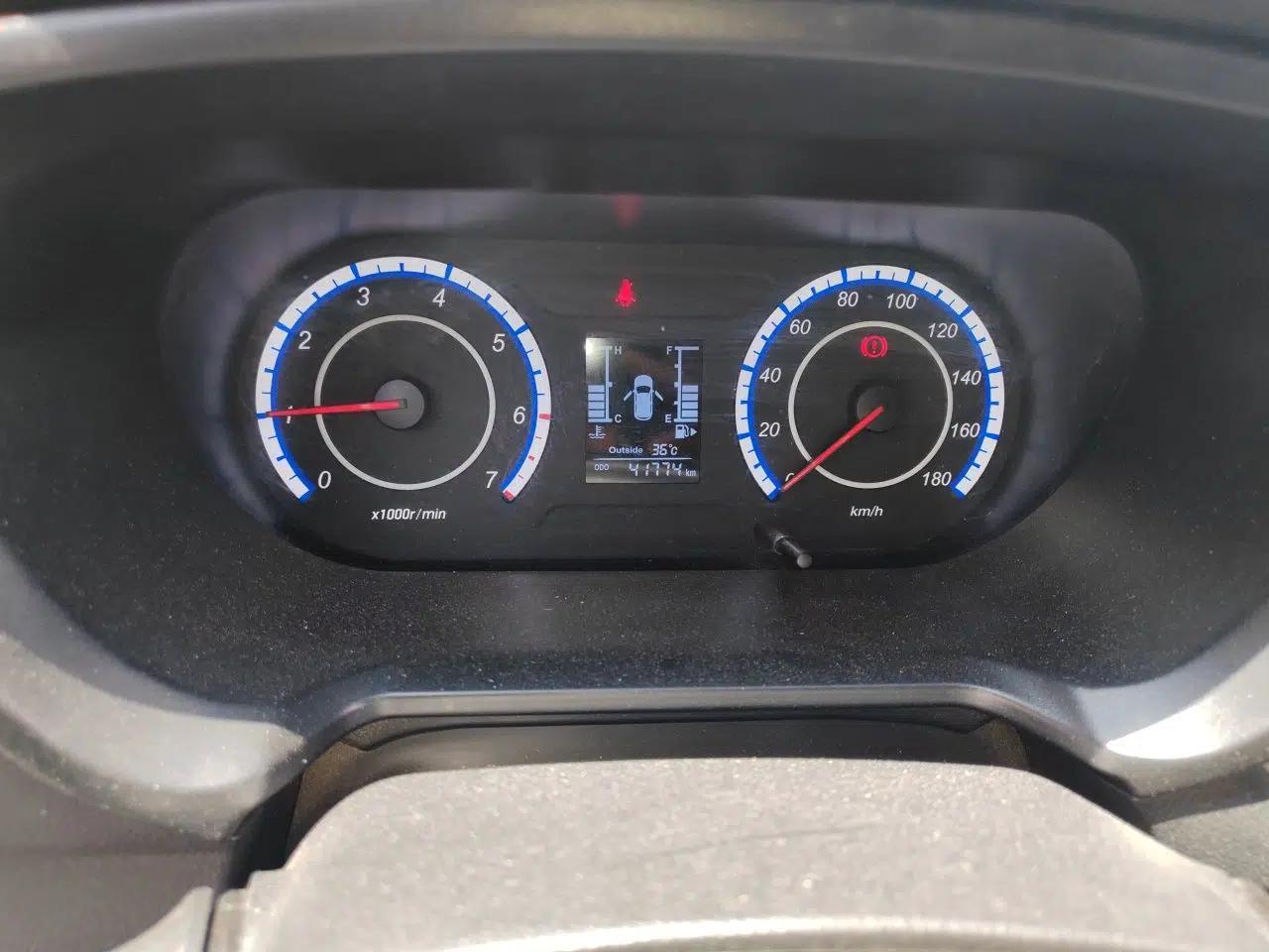 CHANGAN KAICHENG Ounuo S 2021 1.5L Ouno S Smart Edition Single-Steaming Air-Conditioned Van Model JL473QG — миниатюра 12