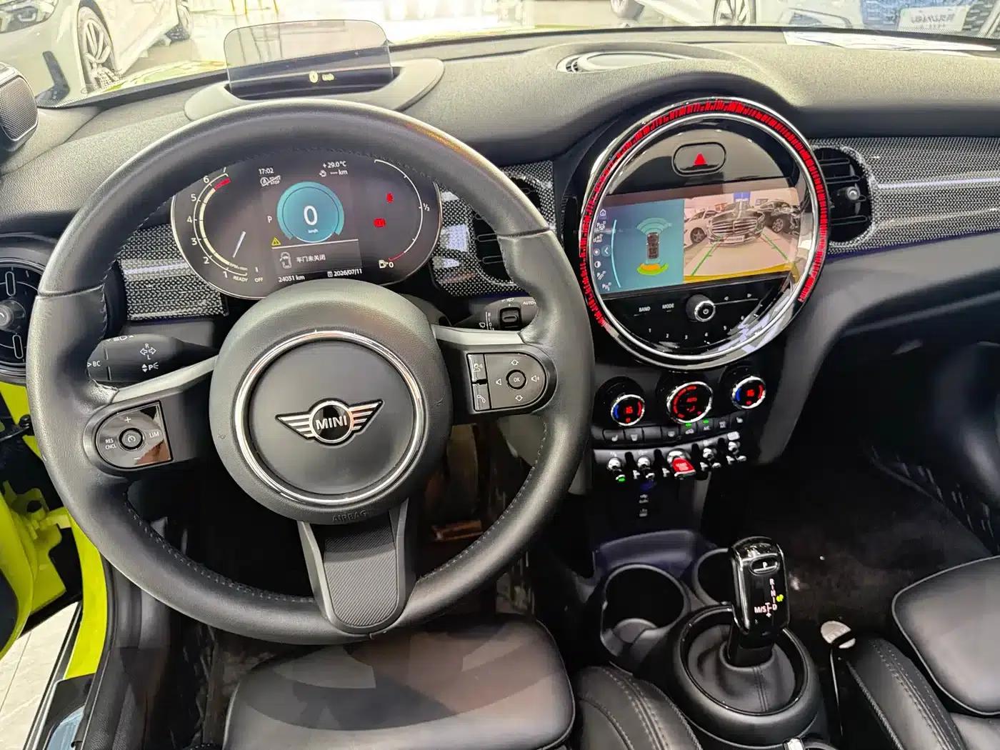 MINI 2023 1.5T COOPER CABRIO Artist — миниатюра 6