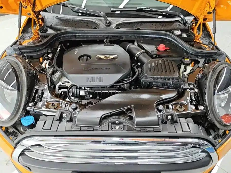 MINI 2016 1.2T ONE Pioneer — миниатюра 10