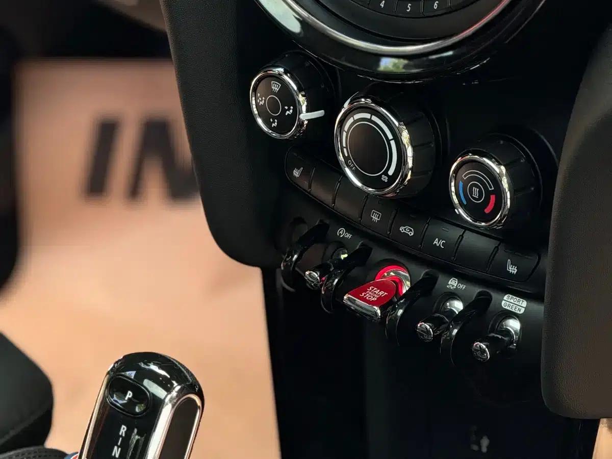 2018 MINI 1.5T COOPER Classic 5-Door — миниатюра 9