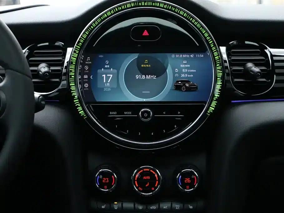 MINI 2023 2.0T COOPER S Arc Light Special Edition — миниатюра 11