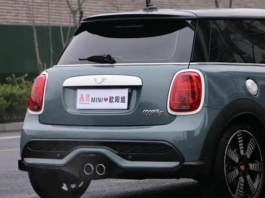 MINI 2023 2.0T COOPER S Arc Light Special Edition — миниатюра 16