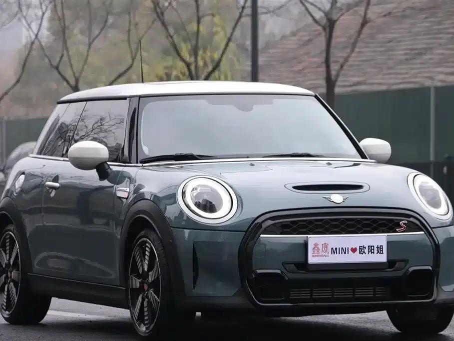 MINI 2023 2.0T COOPER S Arc Light Special Edition — миниатюра 3
