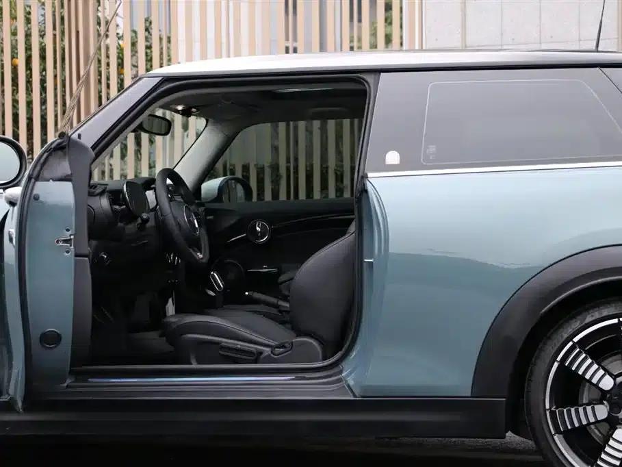 MINI 2023 2.0T COOPER S Arc Light Special Edition — миниатюра 24