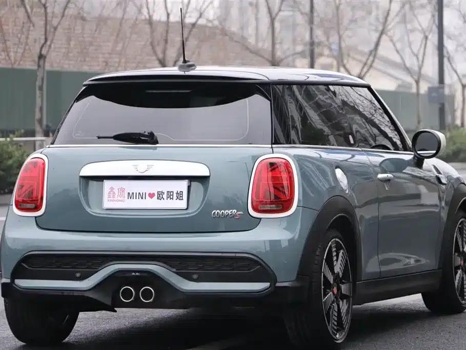 MINI 2023 2.0T COOPER S Arc Light Special Edition — миниатюра 4