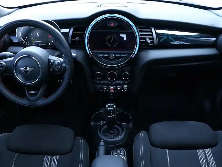 2021 MINI 1.5T COOPER Racer 5-Door Edition — миниатюра 14