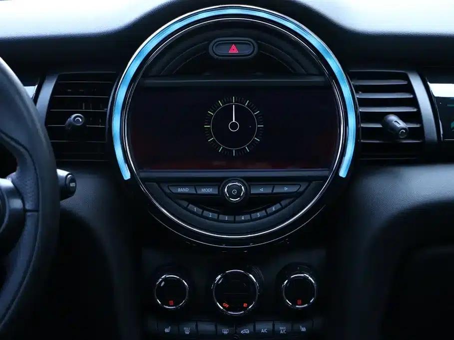 2021 MINI 1.5T COOPER Racer 5-Door Edition — миниатюра 17