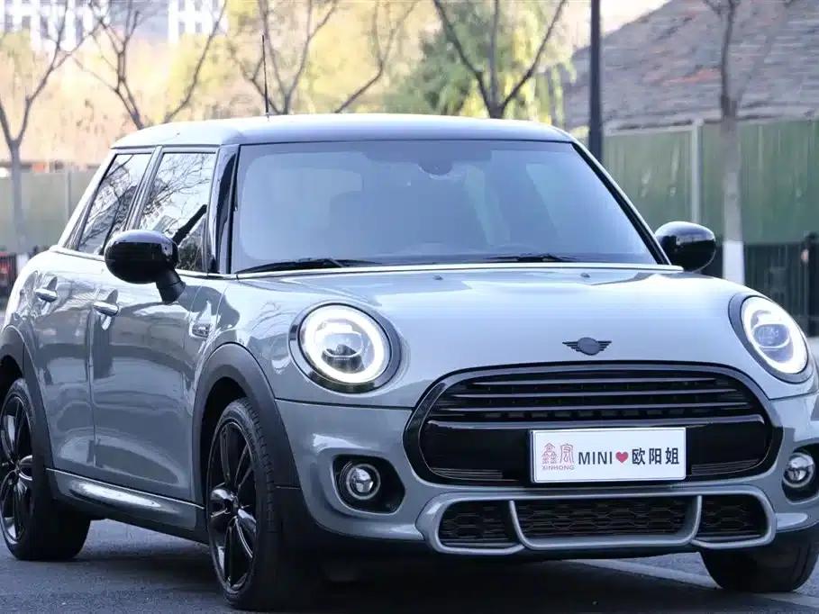 2021 MINI 1.5T COOPER Racer 5-Door Edition — миниатюра 3