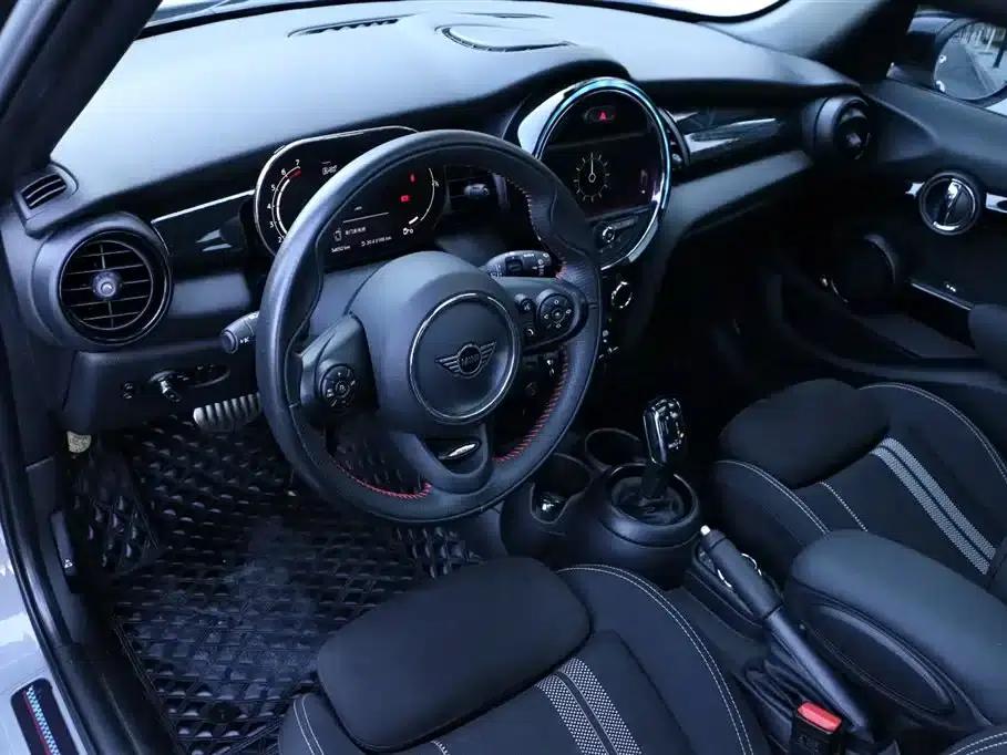 2021 MINI 1.5T COOPER Racer 5-Door Edition — миниатюра 25