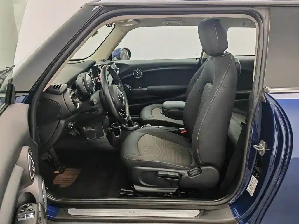 MINI 2016 1.2T ONE Pioneer — миниатюра 10