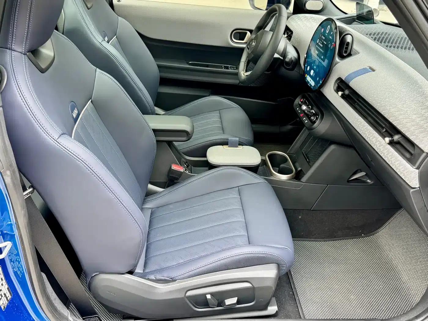 MINI 2025 2.0T COOPER S Artist 3-Door Edition — миниатюра 9