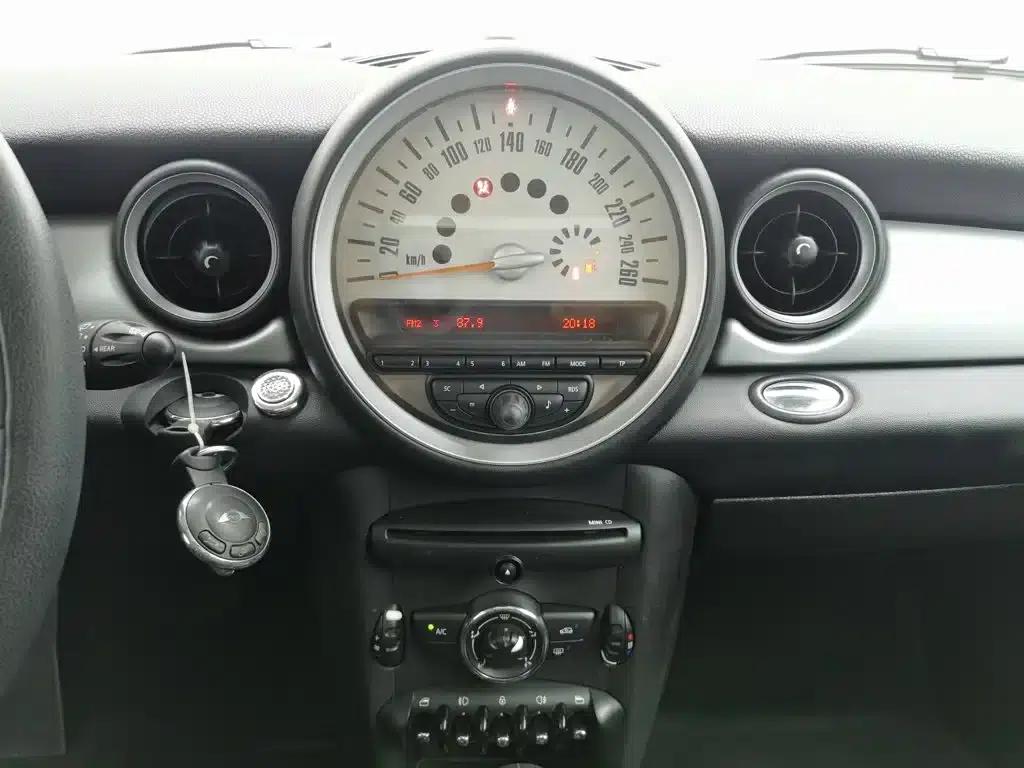 MINI 2012 1.6L COOPER Baker Street — миниатюра 12