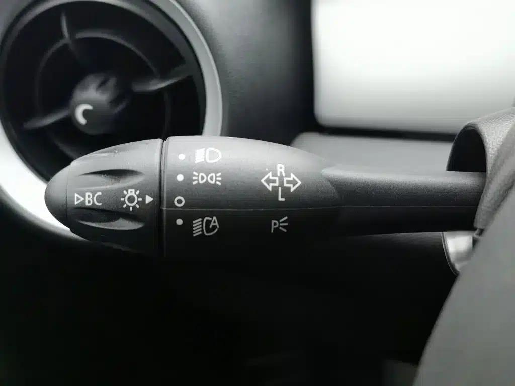 MINI 2012 1.6L COOPER Baker Street — миниатюра 21