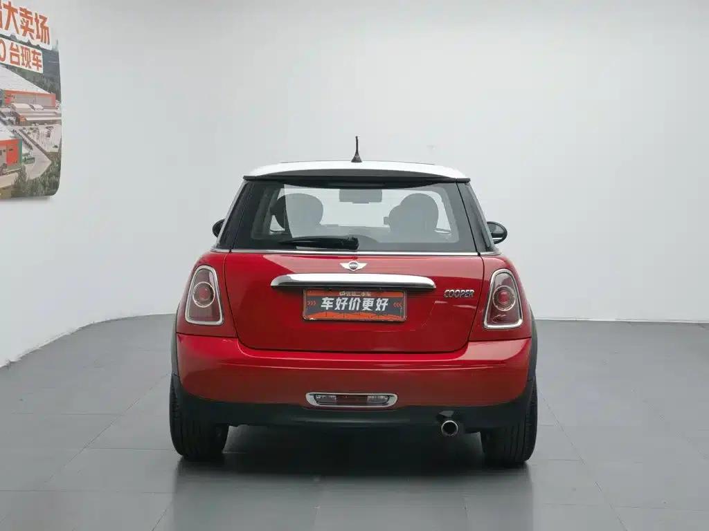 MINI 2012 1.6L COOPER Baker Street — миниатюра 4