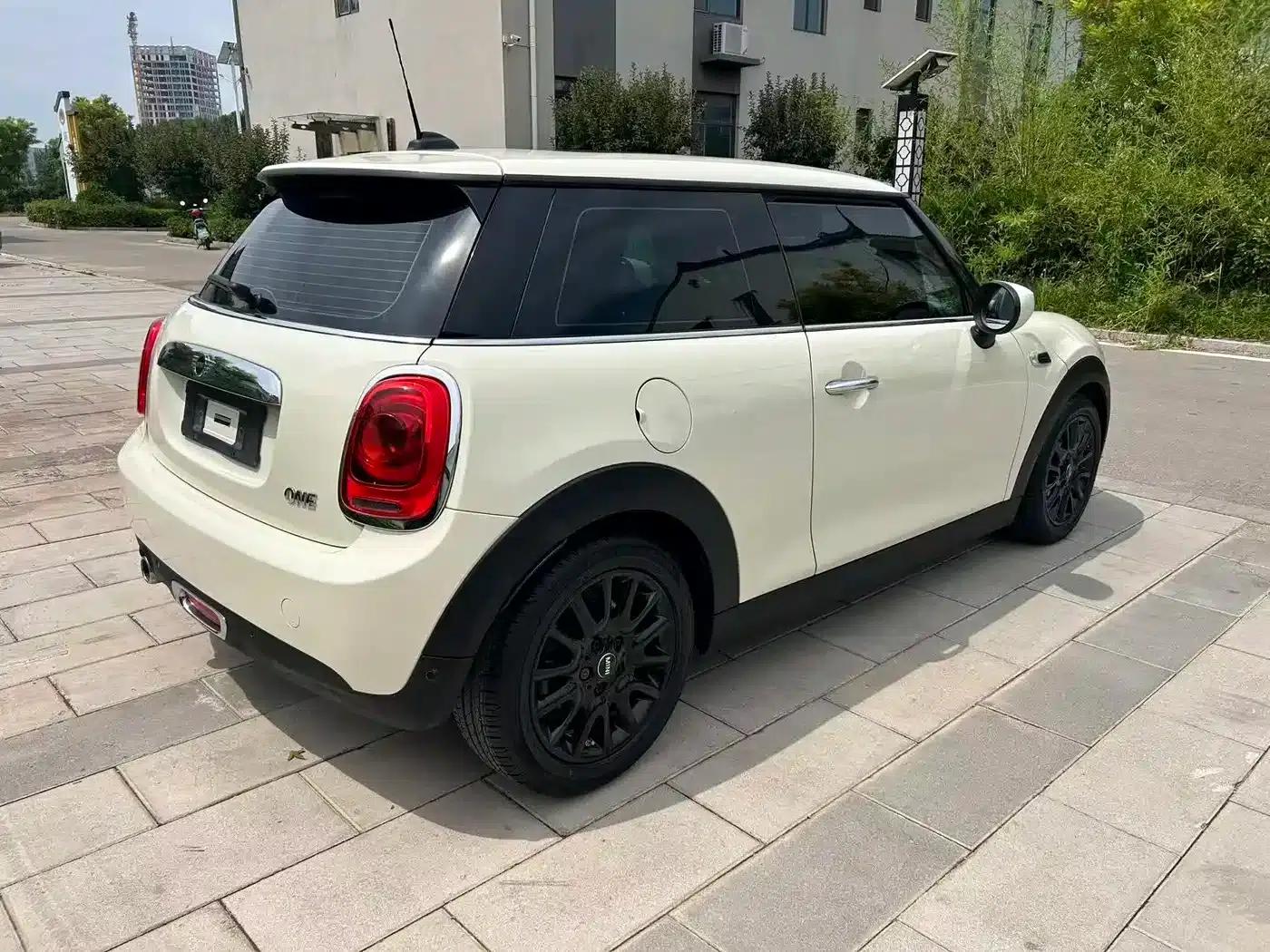 2018 MINI 1.5T ONE PLUS — миниатюра 5