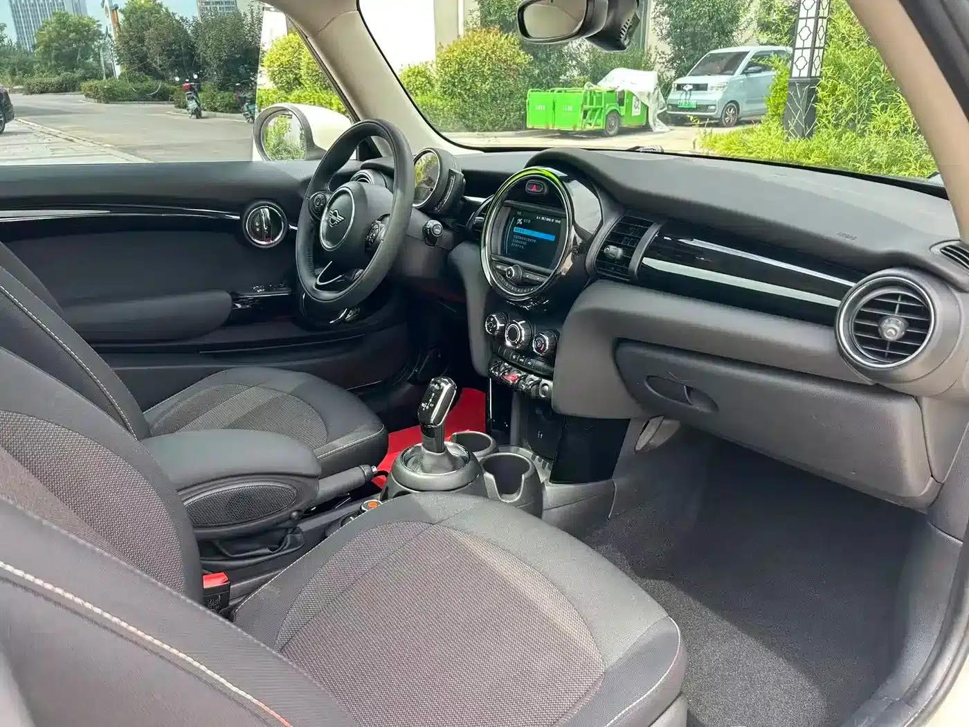 2018 MINI 1.5T ONE PLUS — миниатюра 10