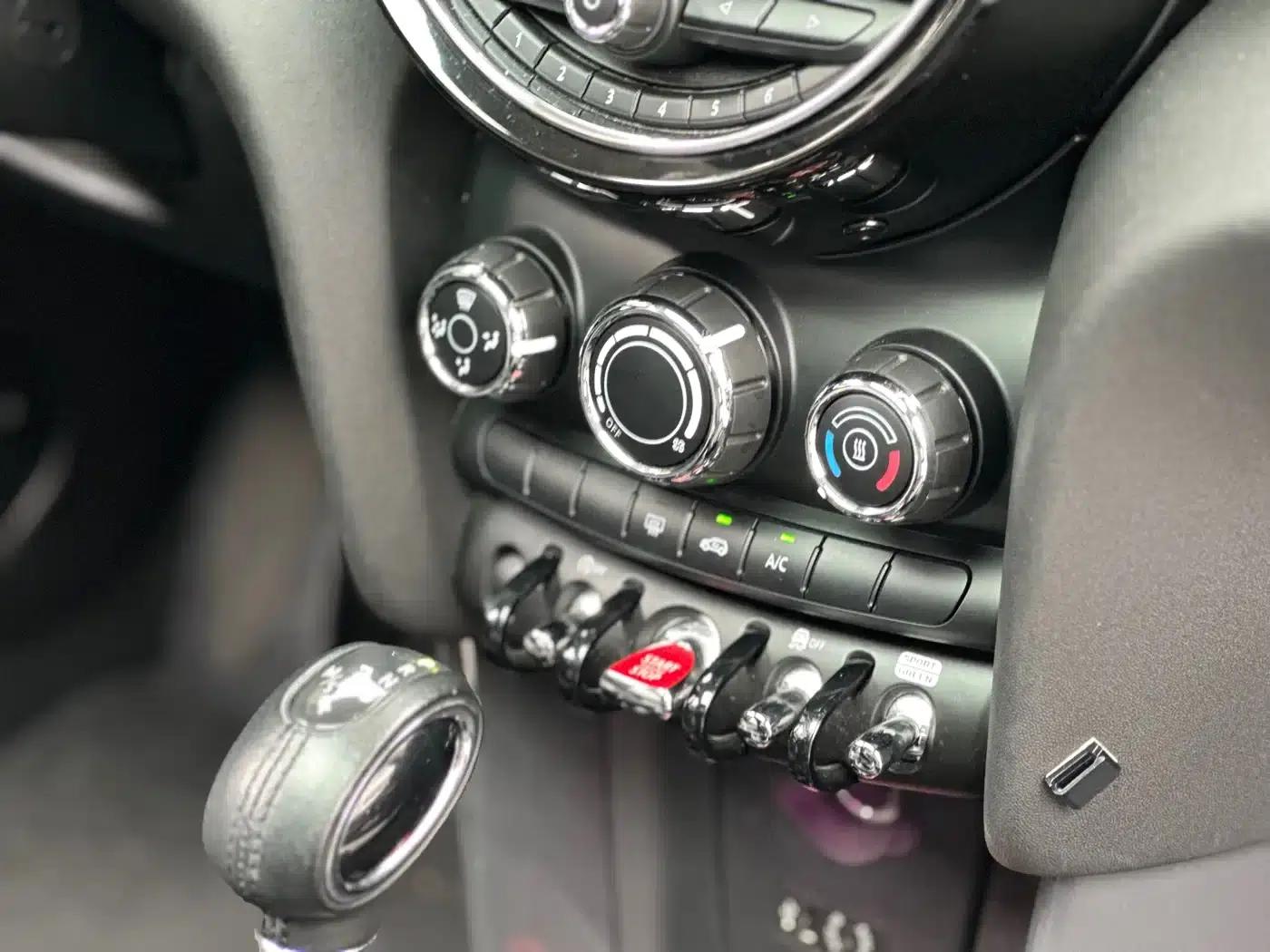 2016 MINI 1.5T COOPER — миниатюра 9