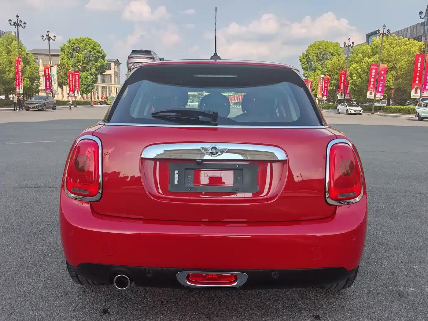 2017 MINI 1.5T COOPER Ice Blue Limited Edition (5-door version) — миниатюра 8