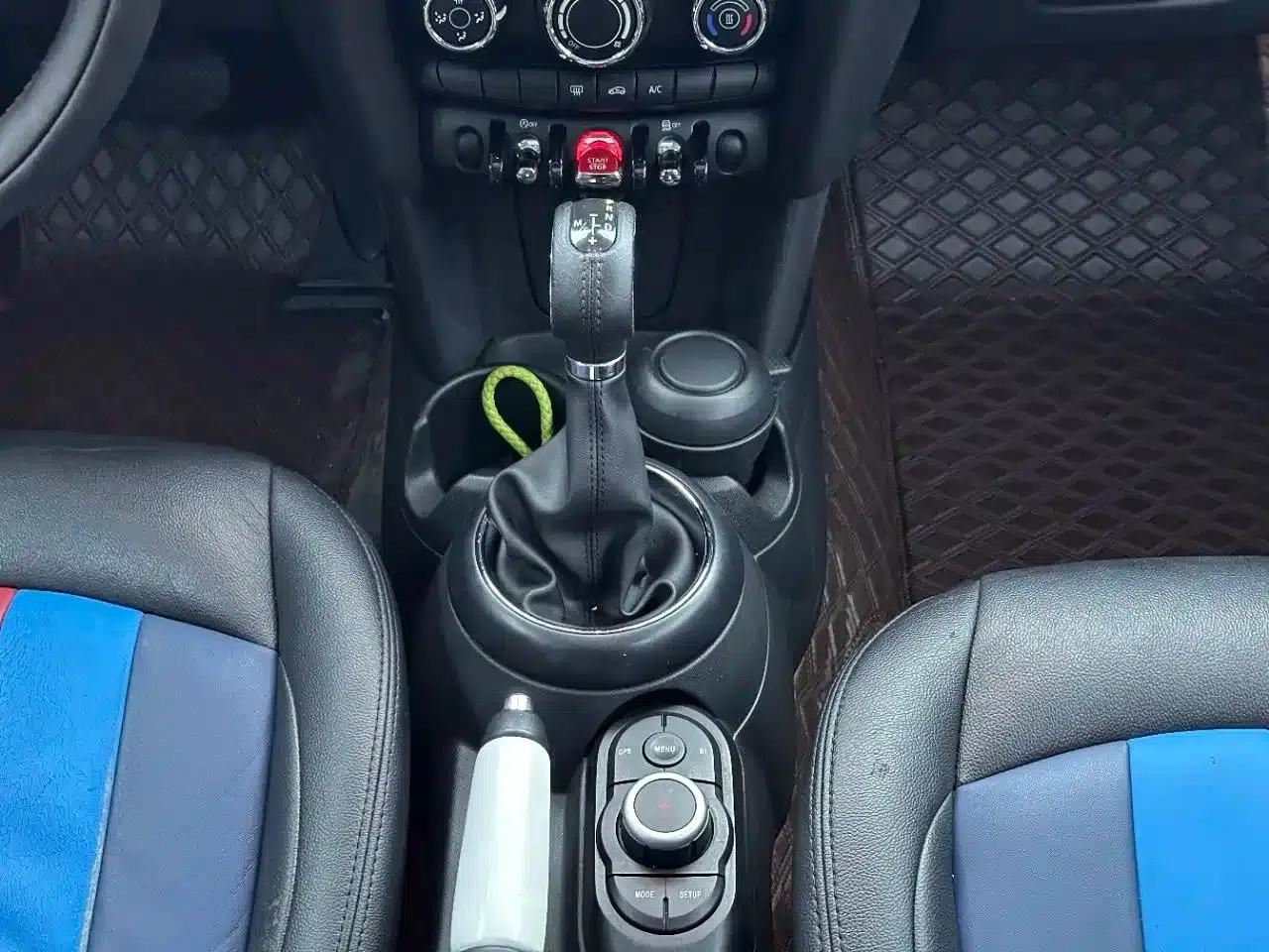 2016 MINI 1.2T ONE Avant-garde 5-Door Edition — миниатюра 12